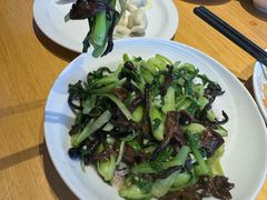-关东小磨东北菜(上海长风大悦城店)