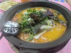 -九门寨石锅鱼烤鱼