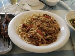 -马尔龙新疆饭店·清真(瑞景店)