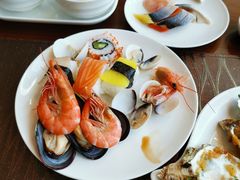 -天际餐厅(广州珠江新城假日酒店)