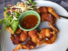 -Dash Teak House
