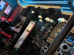 -屋有岛沉浸游戏旗舰店(中山公园店)