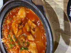 -极有家小鱼小鸡石锅煲(佳兆业店)