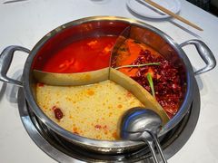 -周师兄大刀腰片火锅(磁器口直营店)