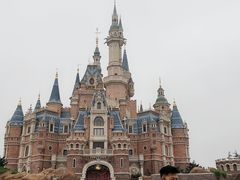 景点迪士尼城堡-上海迪士尼度假区