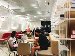 大堂-奈雪的茶(华侨城创意园店)