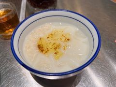 -潮界(LU·ONE凯德晶萃广场店)