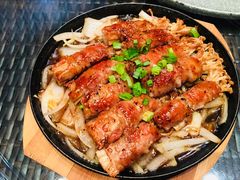 -老街坊美食汇(玉兰大街店)