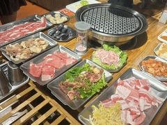 -臻牛烤肉