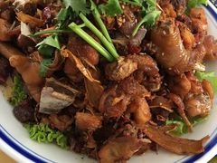 -八两八金·莱芜特色炒鸡(市南漳浦路店)