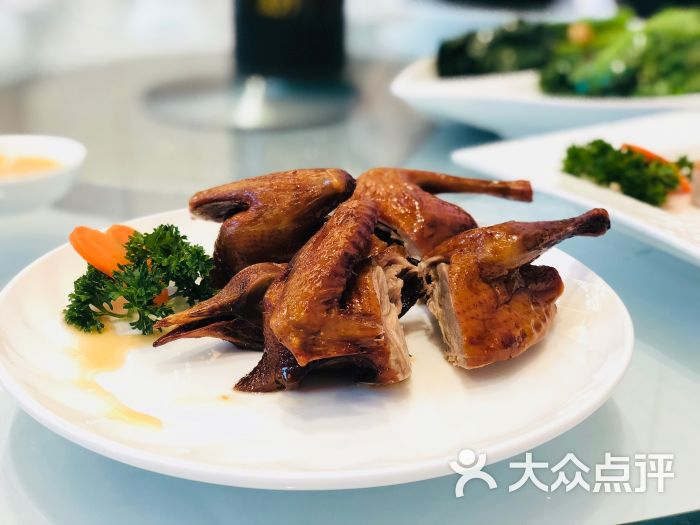 利宝阁(宝安壹方城店)-红烧沙田乳鸽图片-深圳美食-大众点评网