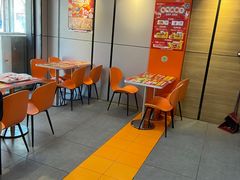-华莱士·全鸡汉堡(五号路店)