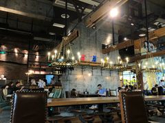 -I HOLIC艾豪丽披萨(KKone店)