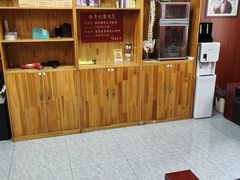 -国医整脊馆(武夷路店)