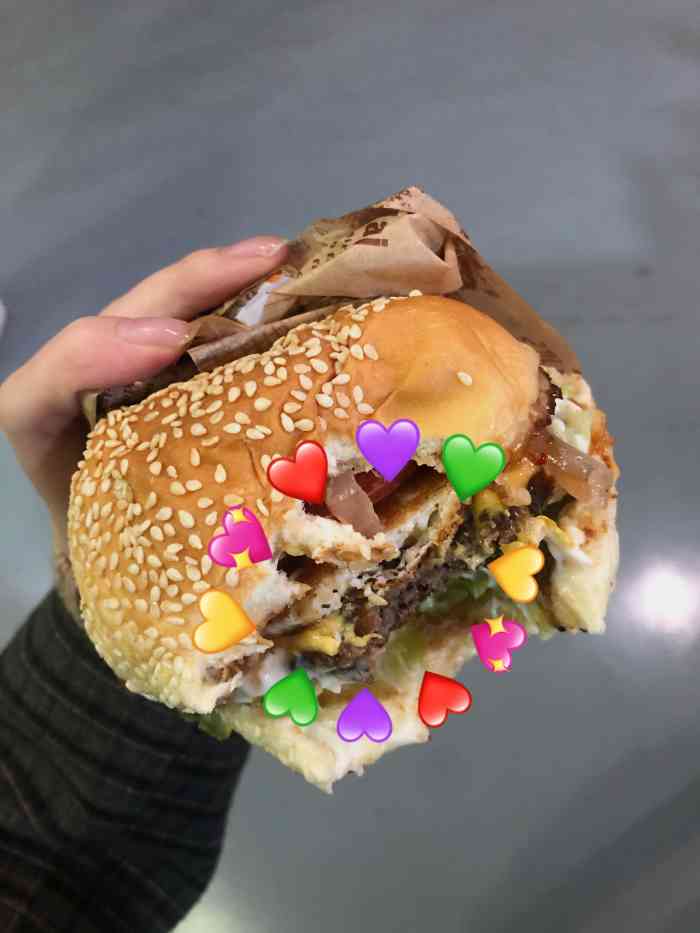 卡森牛堡-"非常感谢邓小龙的接待汉堡味道很好 肉多."-大众点评移动版
