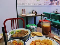 -左记港食(融科天城店)