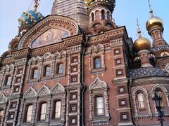 -滴血救世主教堂