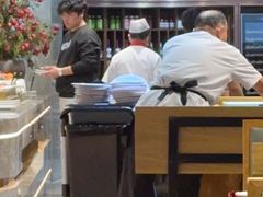 -圣罗巴甄选自助(麦凯乐店)