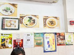 -荣晖咖啡美食(司打口店)