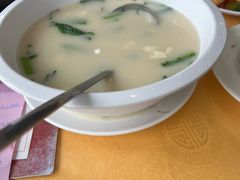 -鹏城人家海鲜酒家·23年老字号(较场尾店)