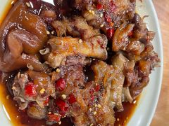 微辣辛辣猪蹄-贤花饭店(城阳店)