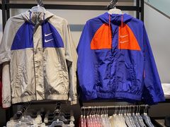 -ABC MART(心斎橋店)