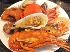 -圣丰索菲特·2 On 988 Café 自助餐厅