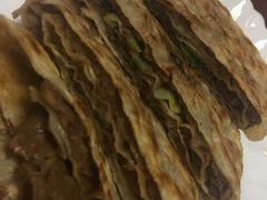 -溢心园香河肉饼总店