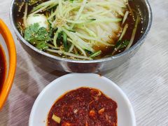 -三姐妹冷面馆(保卫路店)