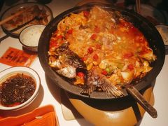 -鸣记脆皮烤鱼·海鲜烤鱼(三八广场店)