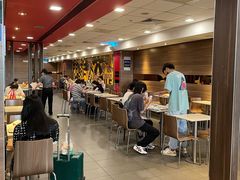 -麦当劳(南京南站站外店)