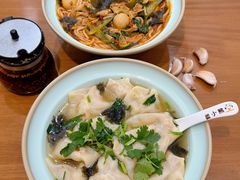 -鲜鲜锅贴(荆山路店)