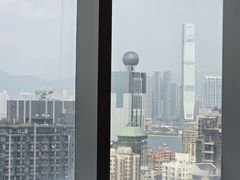 -香港大学
