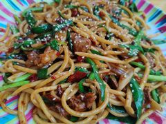 新疆炒面-新疆伊宁远征餐厅