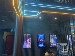 -屋有岛沉浸游戏旗舰店(中山公园店)