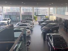 -北京鹏龙星徽奔驰4S店(西大望路店)