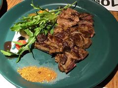 -10號公馆专业果木牛排餐厅