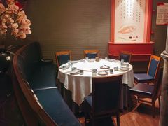 -八府香鸭·啫啫煲(华山路店)