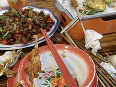 -冶建镜子·老南昌大排档·江西虾王(总店)