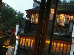 景观位-茅老太臭豆腐