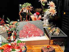 -蟹犇前•帝王蟹雪蟹(陆家嘴店)