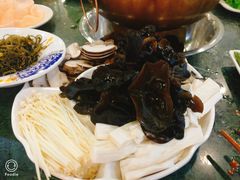 -楼外楼肥羊木炭火锅居(乐群街店)