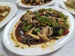 粉尘炒牛三鲜-志和饮食店