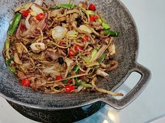 -大城小院饭店(博隆广场虹桥店)