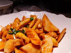 -吴越荣记苏州菜·松鼠桂鱼100%活鱼现做(月光码头店)