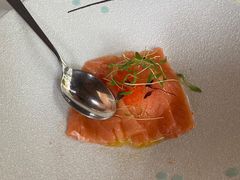 三文鱼温泉蛋配鱼子-Solo(衡山路店)