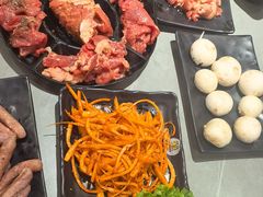 -啊美丽炭火烤肉(滑翔一店)