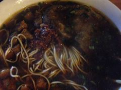 辣肉素鸡面-潘国仙耳光馄饨(黄家阙路店)