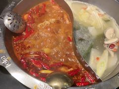 -辣莊重庆老火锅(威海高铁站韩乐坊店)