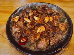 -老东镇啤酒屋海鲜加工·蒸汽海鲜·海鲜烧烤(台东店)